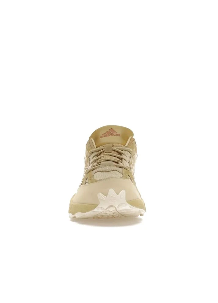 Цветные всесезонные кроссовки унисекс ivp savage trail beige hq6154 adidas