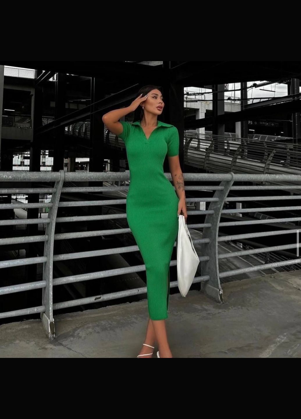 Зеленое повседневный, кэжуал женское зеленое платье No Brand однотонное