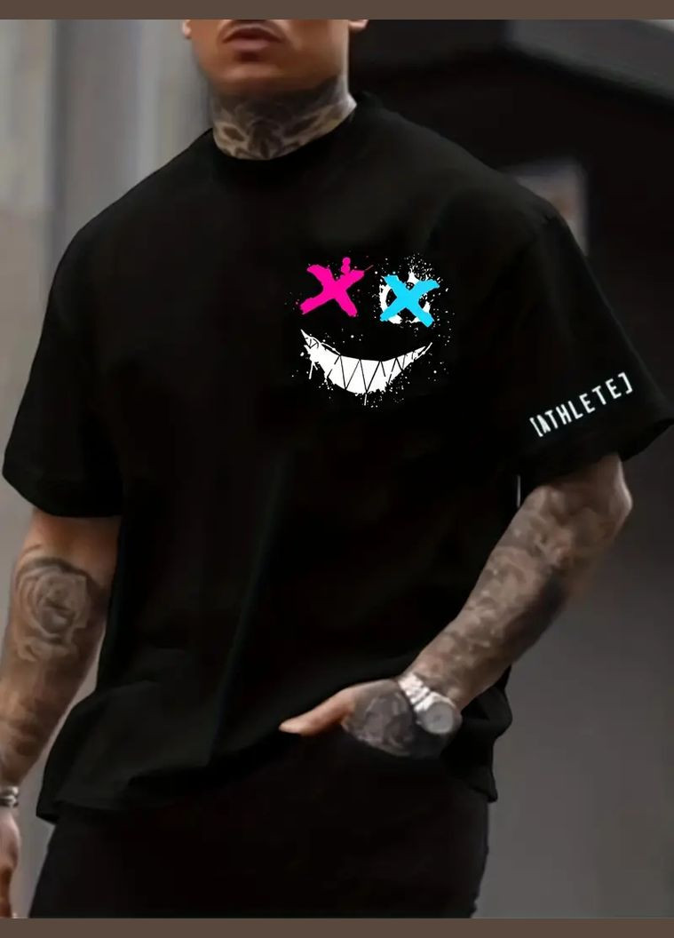 Комбинированная легкая мужская черная оверсайз футболка с ярким принтом. No Brand