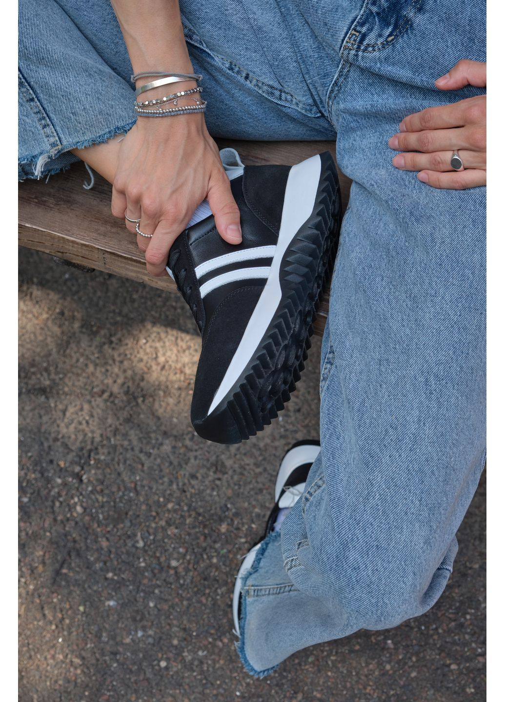 Женские кроссовки из чёрной кожи с замшевыми вставками, удобные, с стелькой Memory Foam (отшив 3 дня) Paradize чёрные демисезоны (352691254)