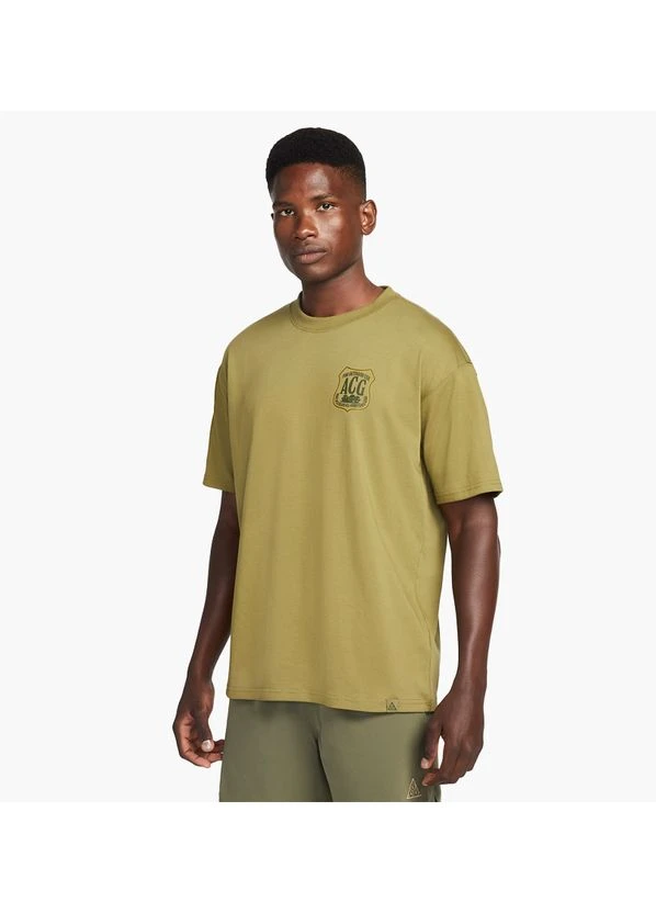 Оливкова футболка acg mens t-shirt olive dr7757-378 Nike