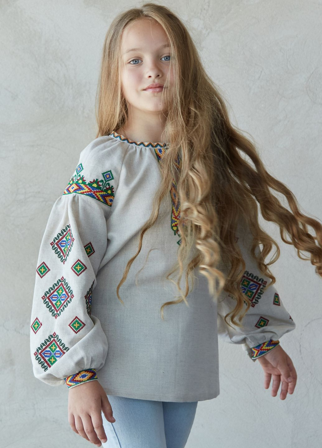 Бежева блузка для дівчаток Едельвіка візерунок геометричний (350880822)