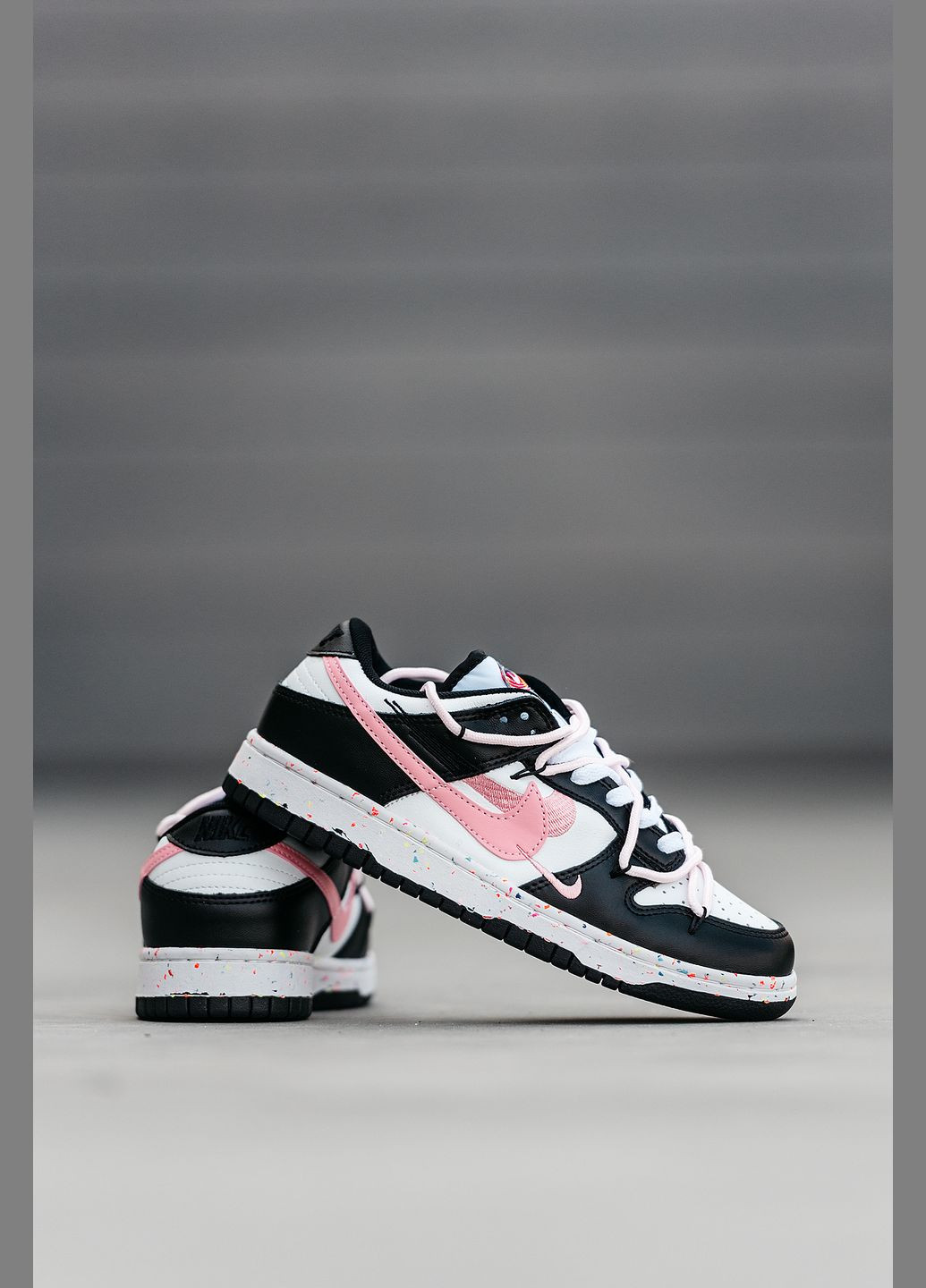 Черно-белые демисезонные кроссовки женские Nike SB Dunk Low