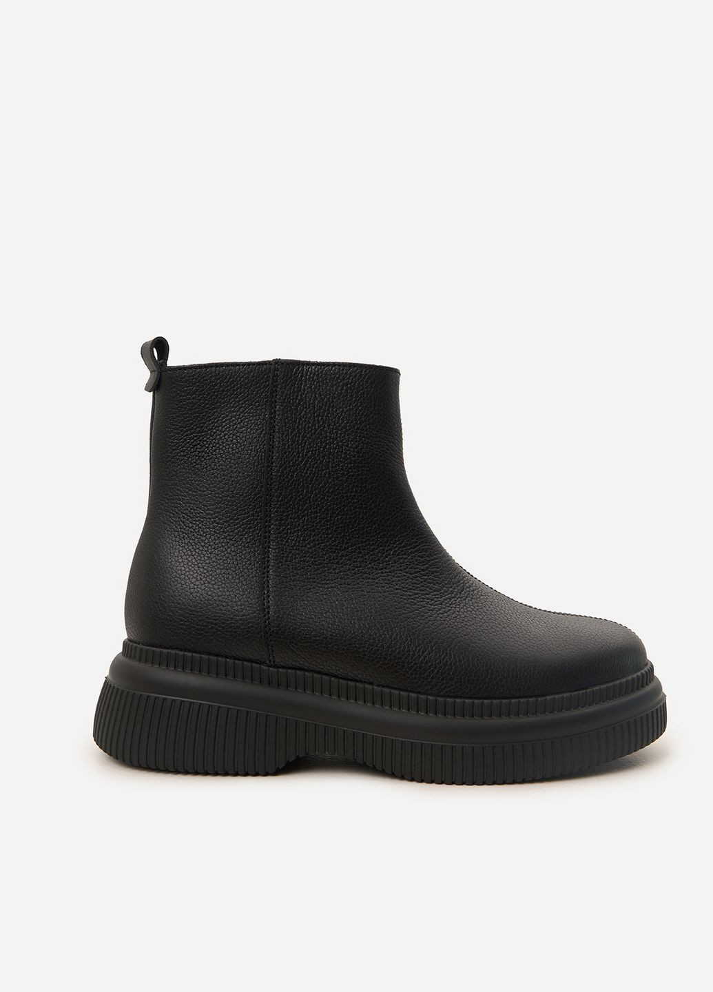 Осенние ботинки ISSA PLUS