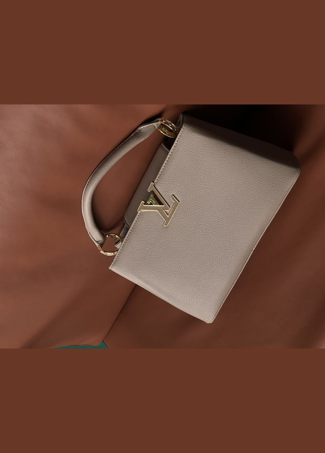 ЛУЇ ВІТОН CAPUCINES жіноча сумочка (бежевий колір) No Brand (322505906)