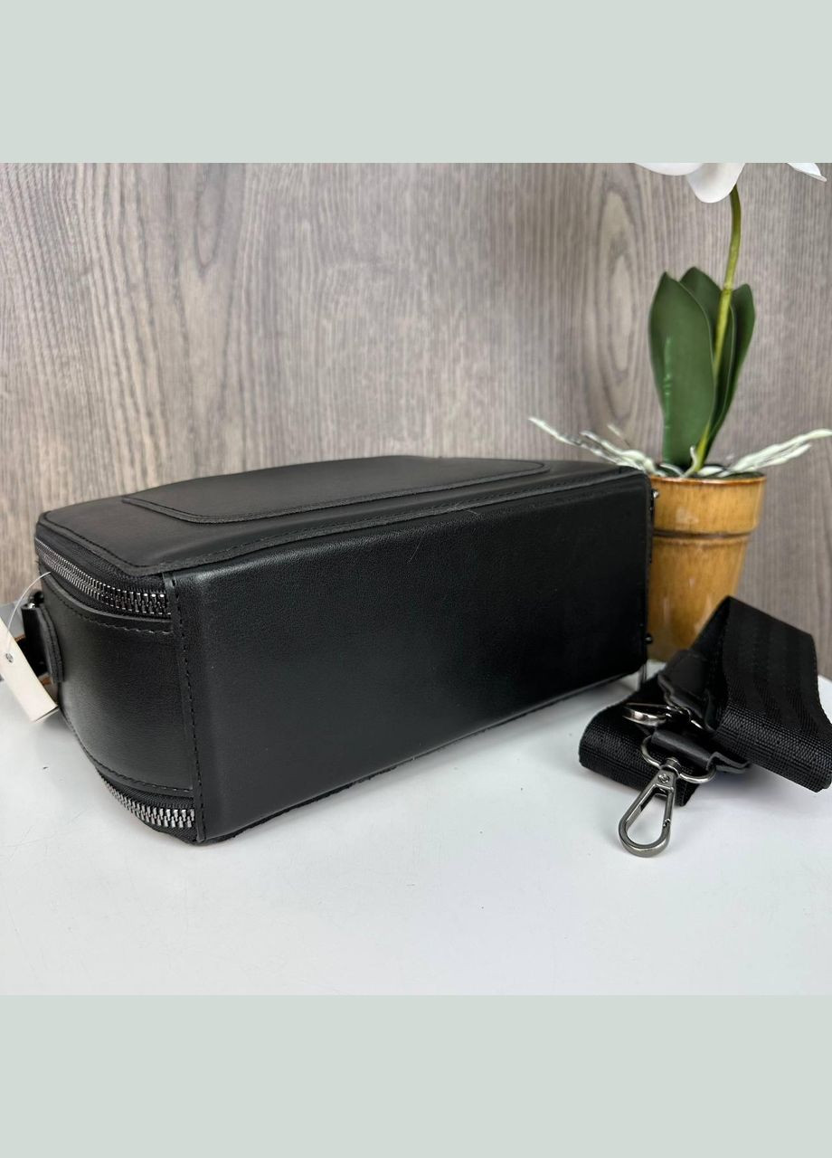 Замшевая женская мини сумочка клатч с тиснением черная No Brand (298998101)