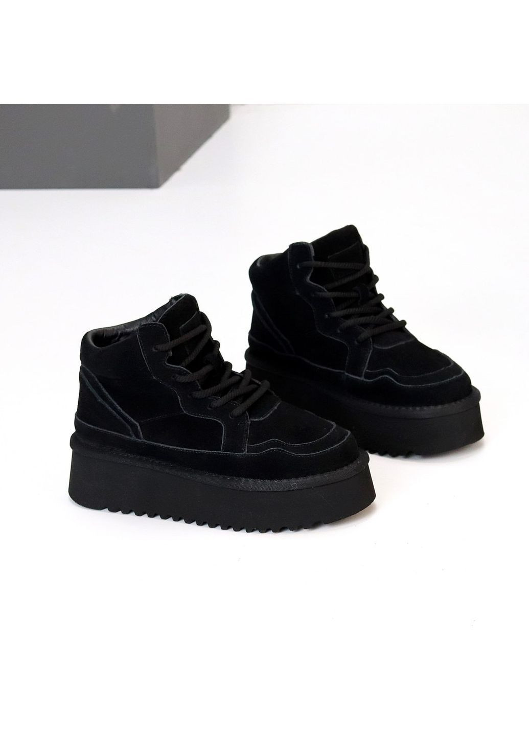 Жіночі зимові уггі на шнурівці Leron, чорні, з натуральної замші, утеплені екохутром No Brand (365756107)