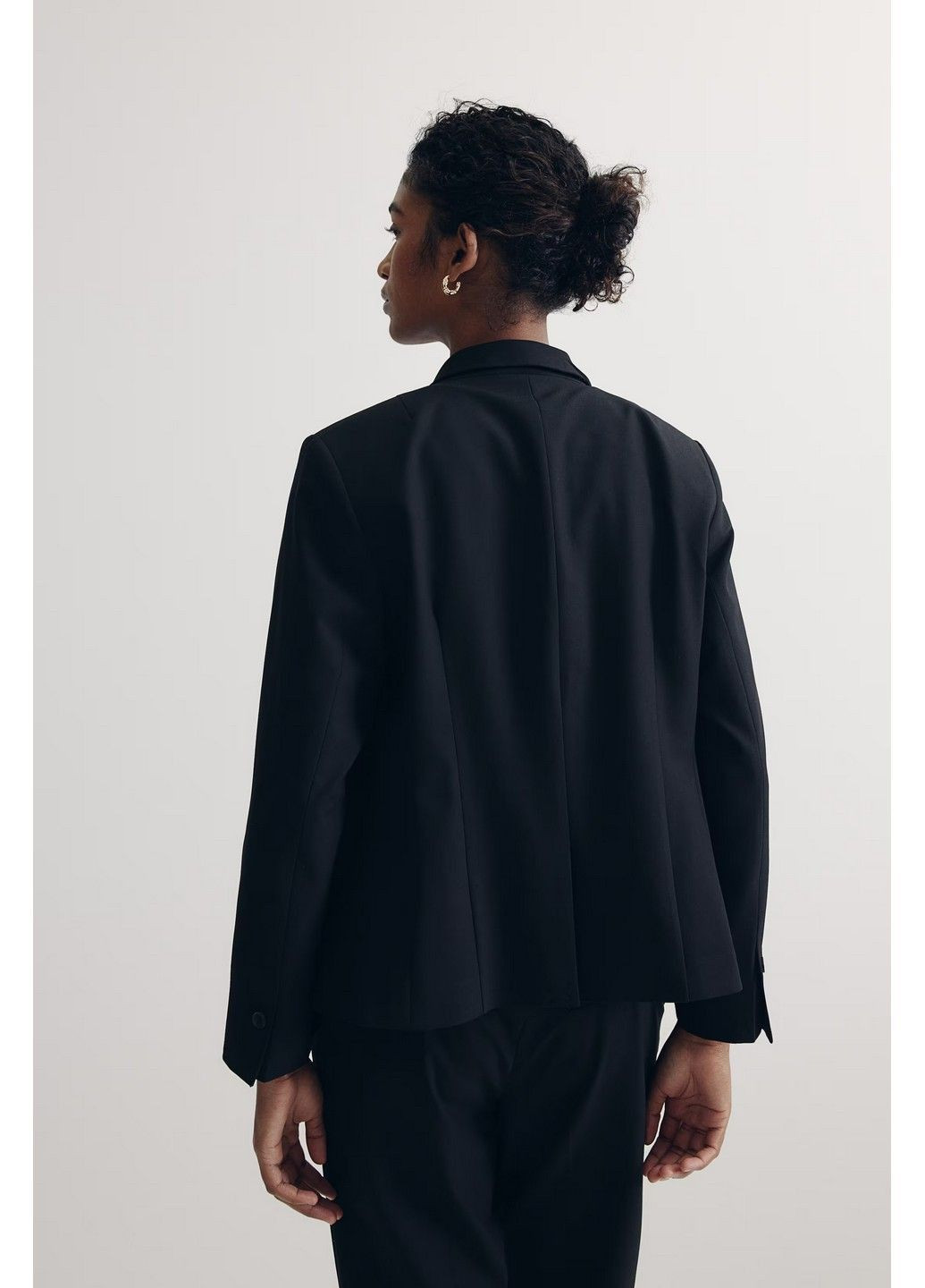 Черный женский жакет H&M однотонный - демисезонный