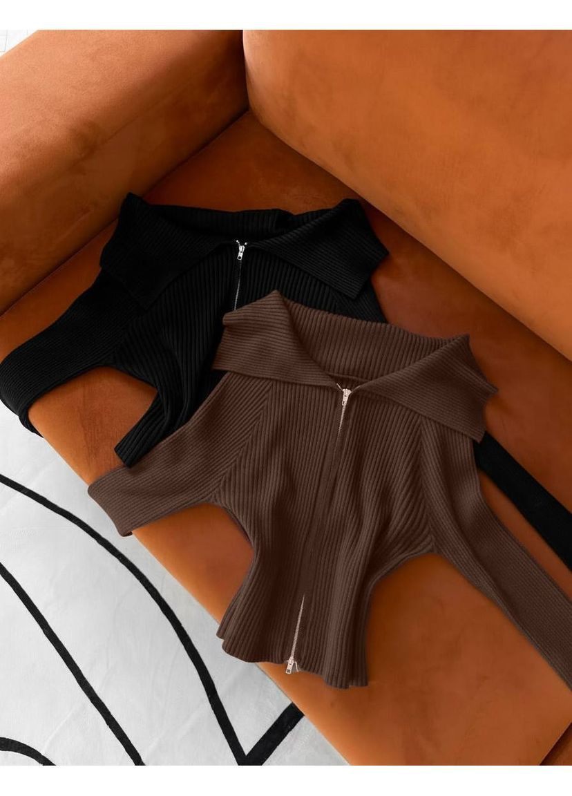 Трикотажний топ із коміром No Brand (370299317)