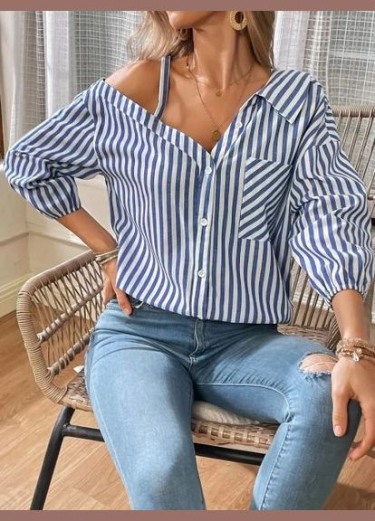 Блакитна блуза жіноча з відкритим плечем, у смужку, блакитна, (арт. 406) No Brand