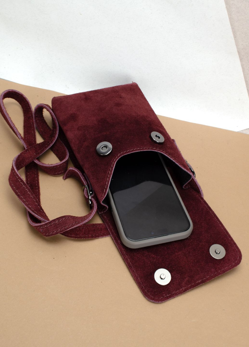 Сумка для телефону замшева жіноча 03804 винна Virginia Conti (307381508)