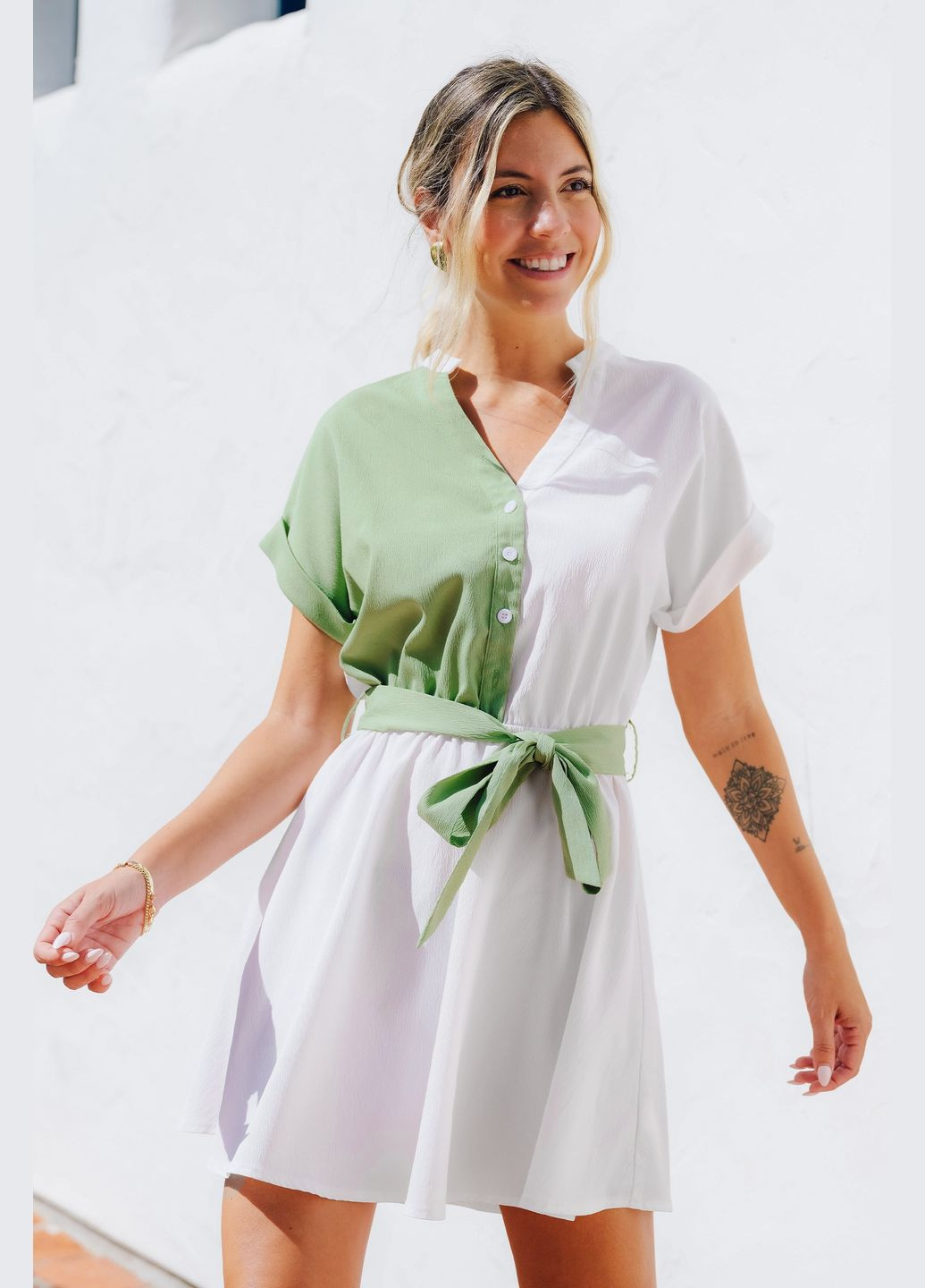 Белое пляжное платье CUPSHE однотонное