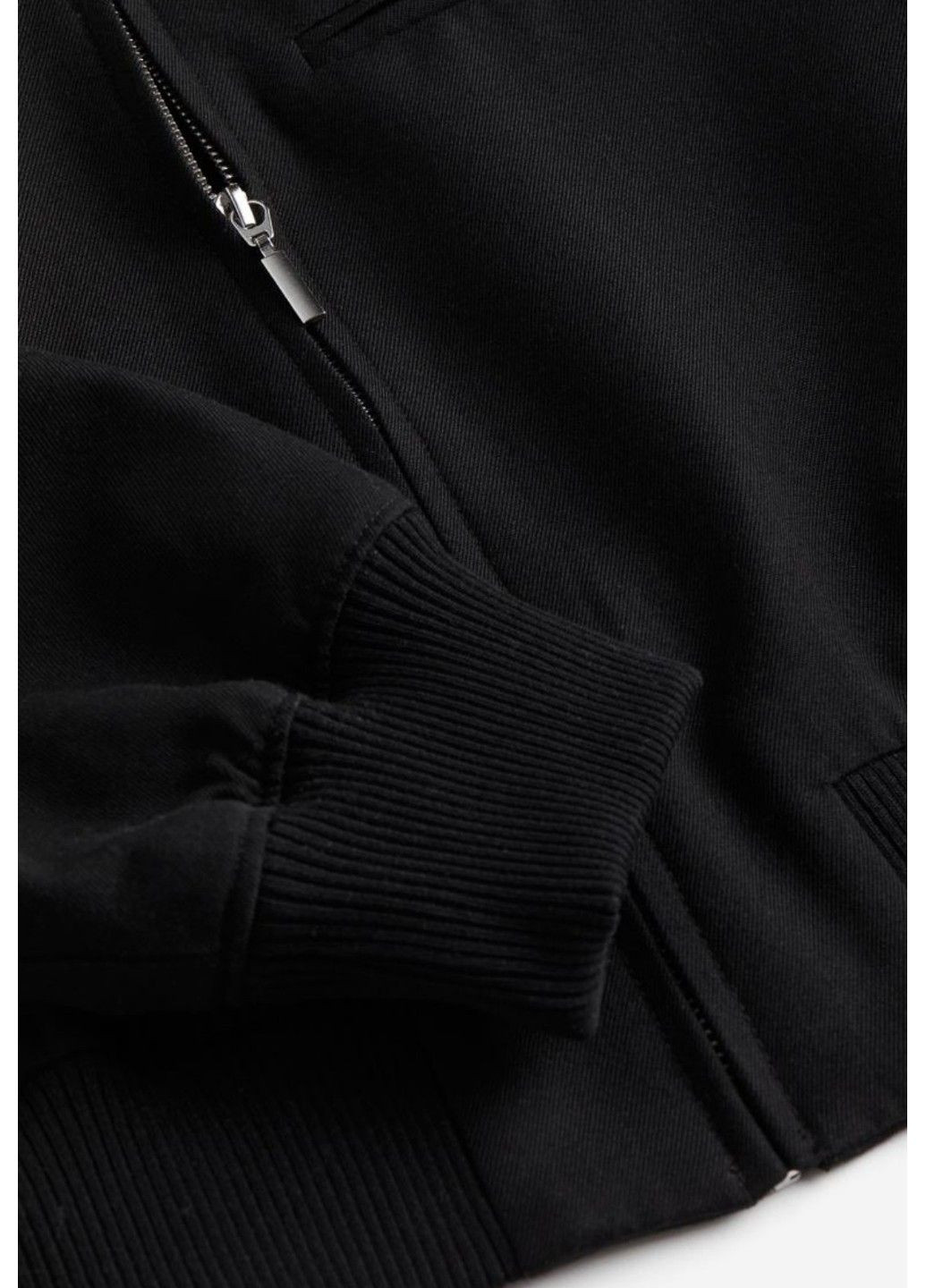 Черная демисезонная женский укороченный бомбер н&м (56855) l черный H&M