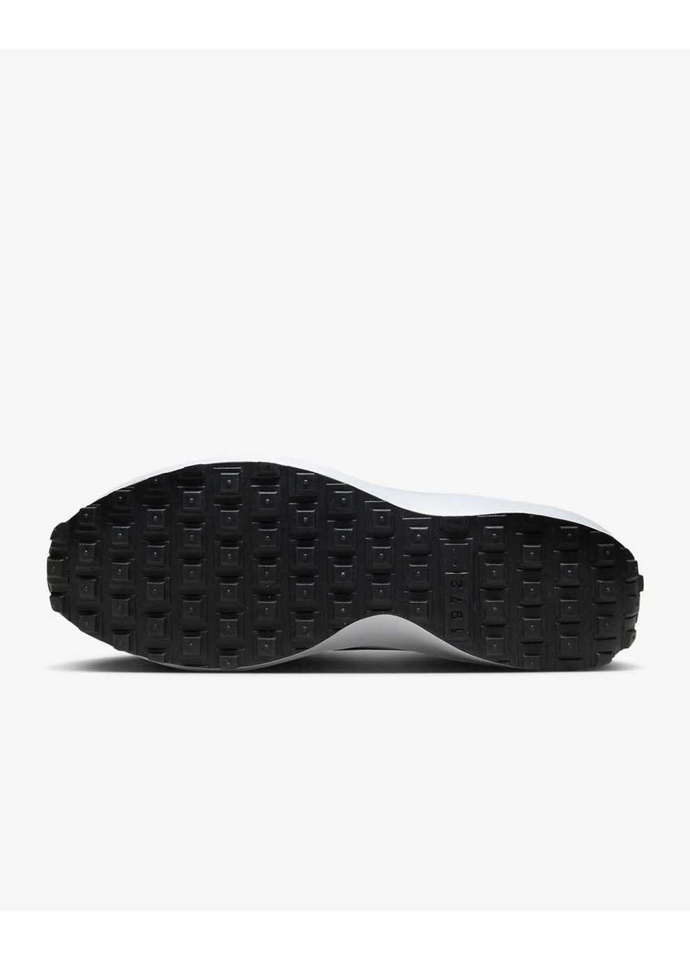 Білі Осінні чоловічі кросівки waffle nav білий Nike