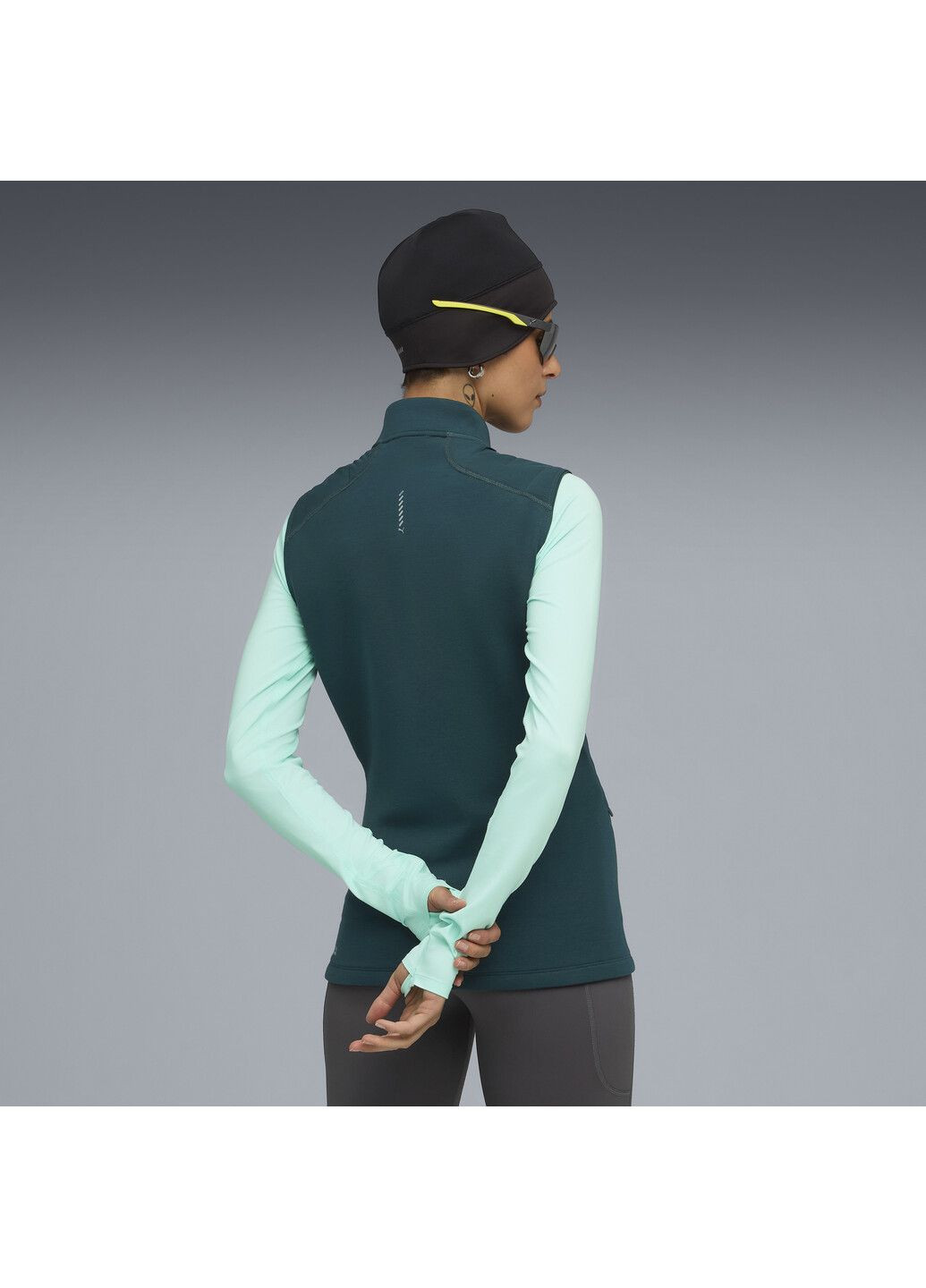 Жилет RUN CLOUDSPUN WRMLBL Vest Women Puma (369369690)