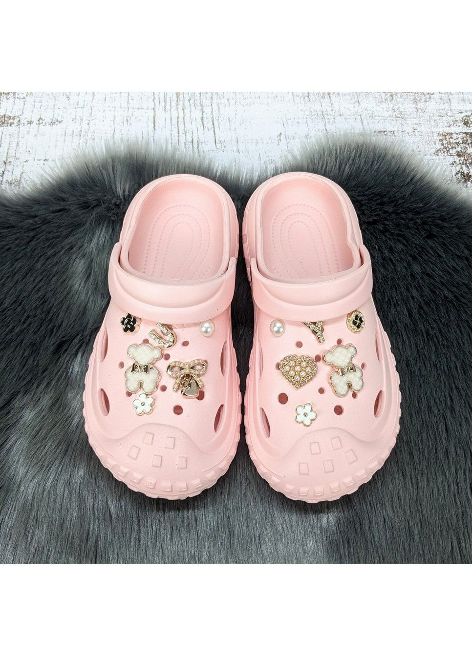 Кроксы женские с джибитсами Jose Amorales (336709097)