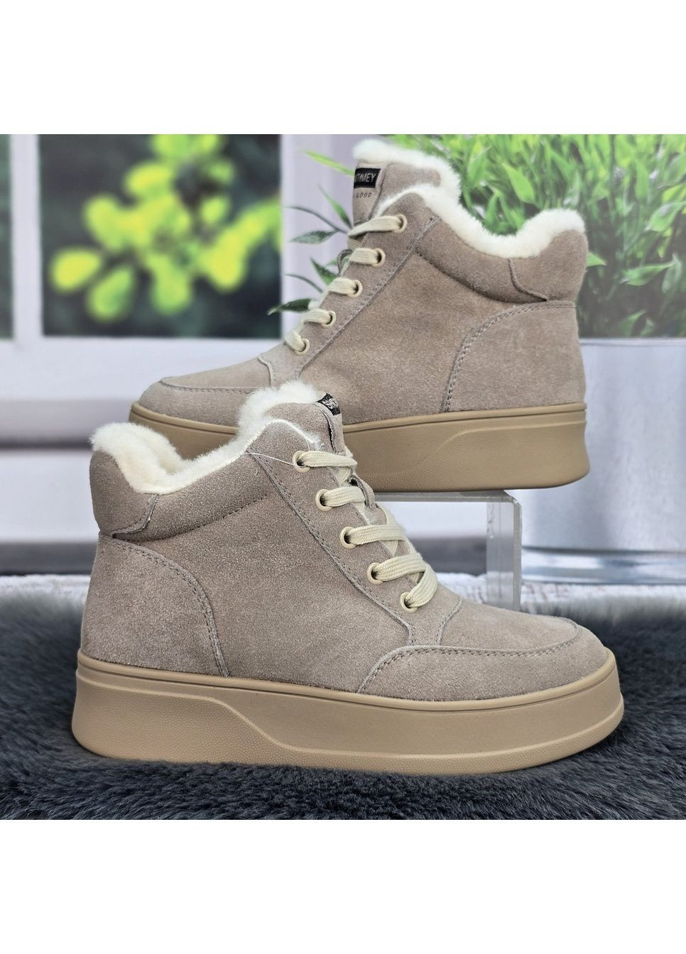 Зимние ботинки женские ITTS из натуральной замши