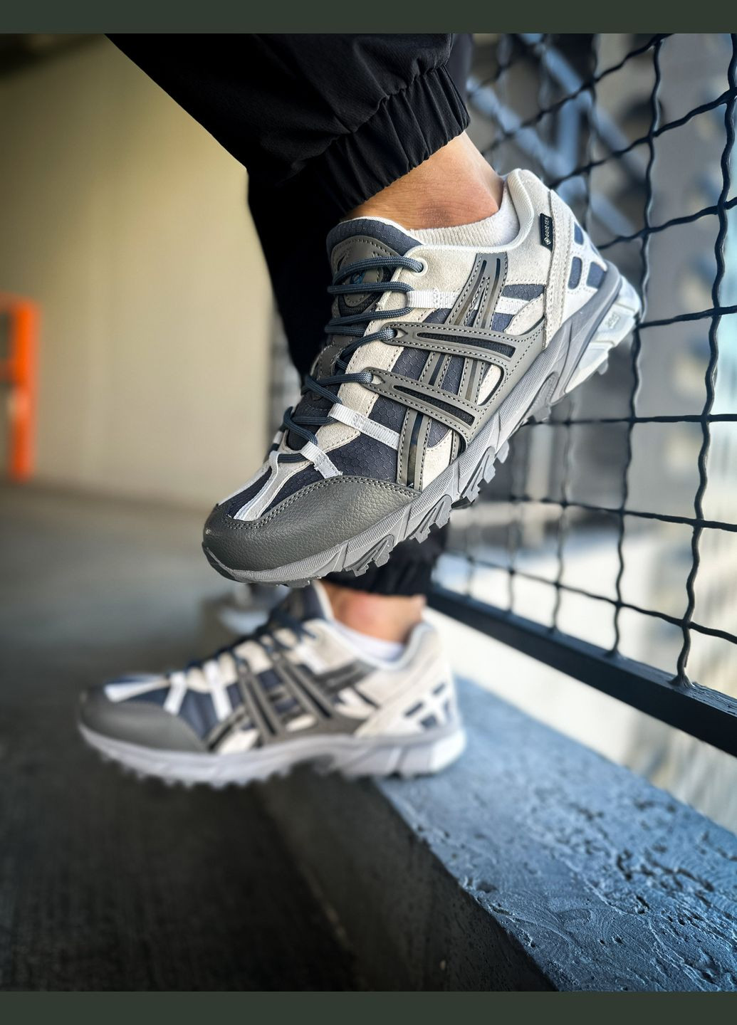 Серые всесезонные кроссовки мужские asics gel-sonoma 15-50 gore-tex gray | асикс гель-сонома 15-50 серые No Brand