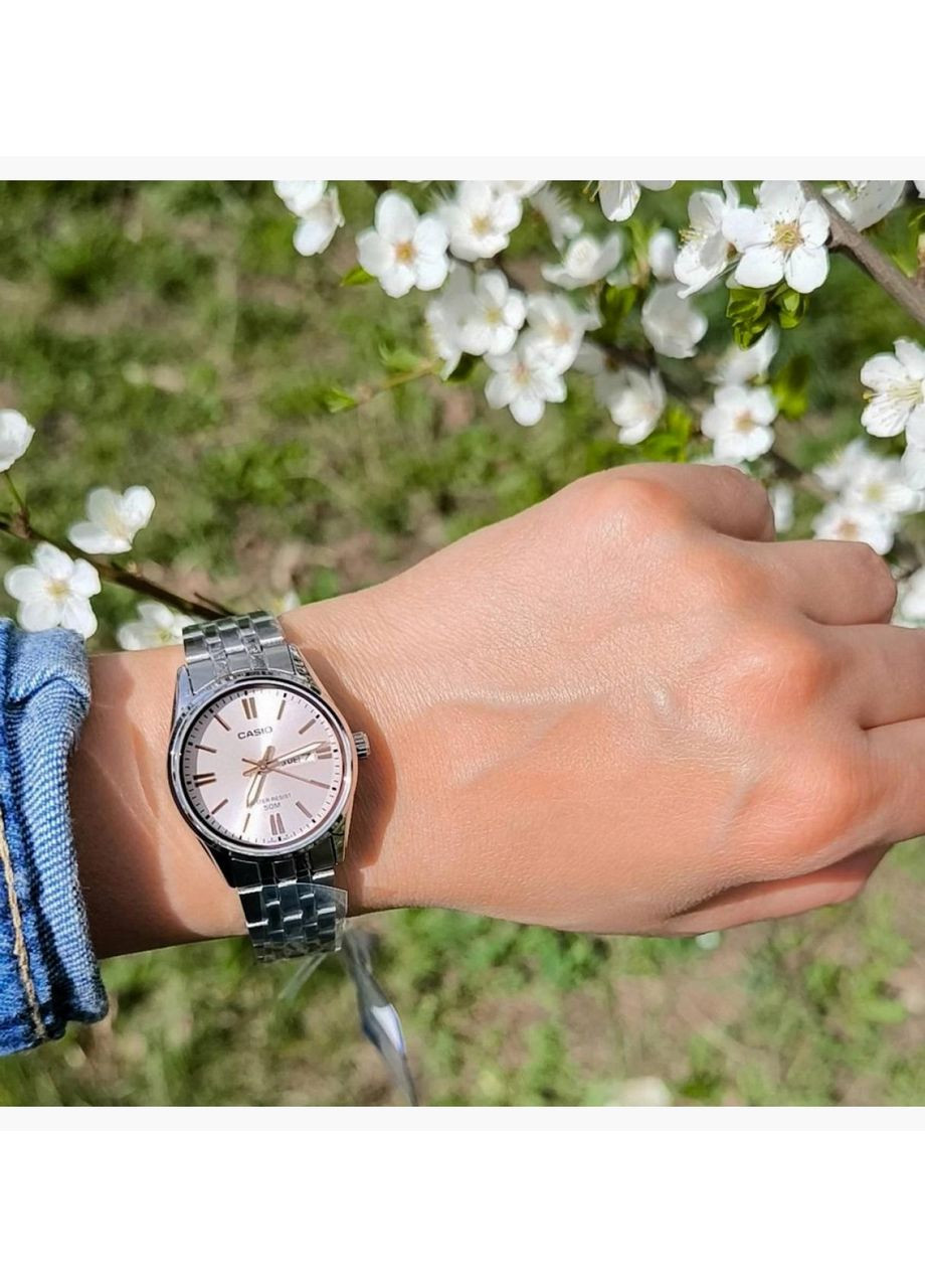 Женские часы LTP-1335D-4A Casio (350627474)