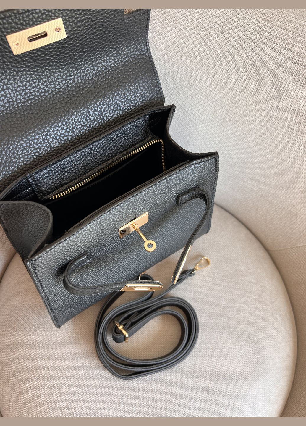 Стильна жіноча сумка Assel Eva Black Barbaris (302891866)