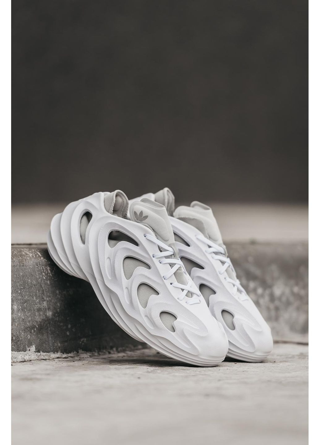 КРОССОВКИ ЖЕНСКИЕ ADIDAS ADIFOM Q CLOUD WHITE АДИДАС No Brand белые демисезоны (367170610)