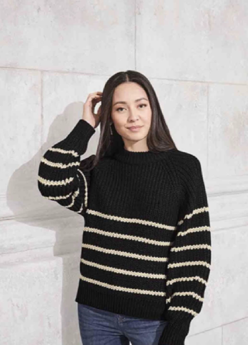 Чорний демісезонний светр в'язаний Esmara