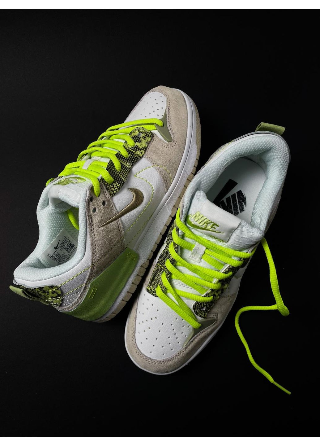 Сірі Осінні кросівки чоловічі nike dunk disrupt 2 grey white green найк сб данк No Brand