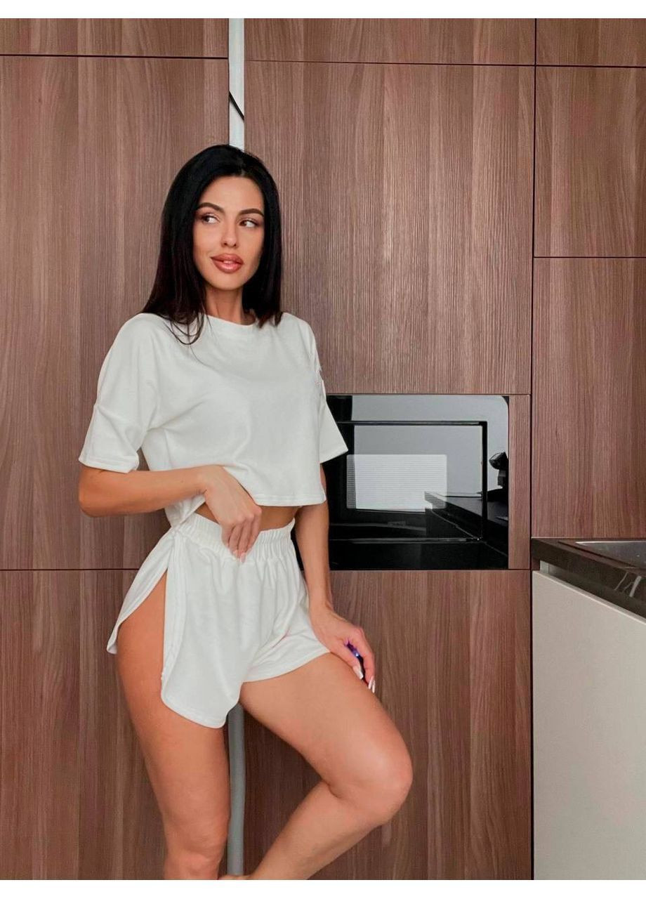 Молочна піжама/домашній костюм турецький велюр,шорти та футболка Україна