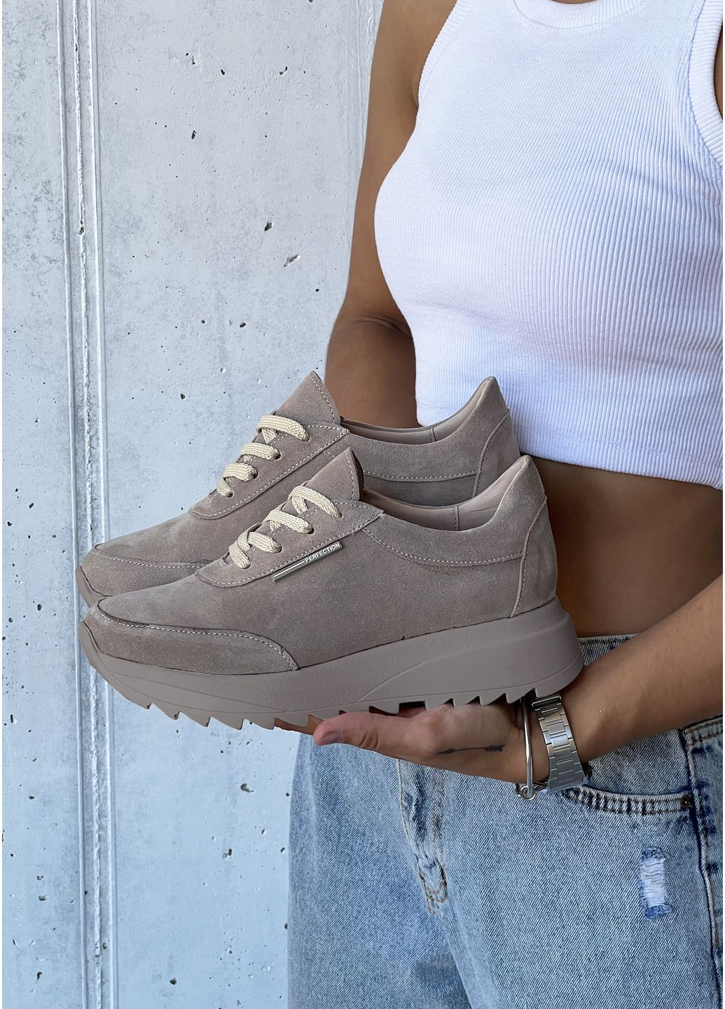 Кроссовки женские из натуральной кожи цвета беж INNOE Кросівки светло-бежевые демисезоны (361048134)