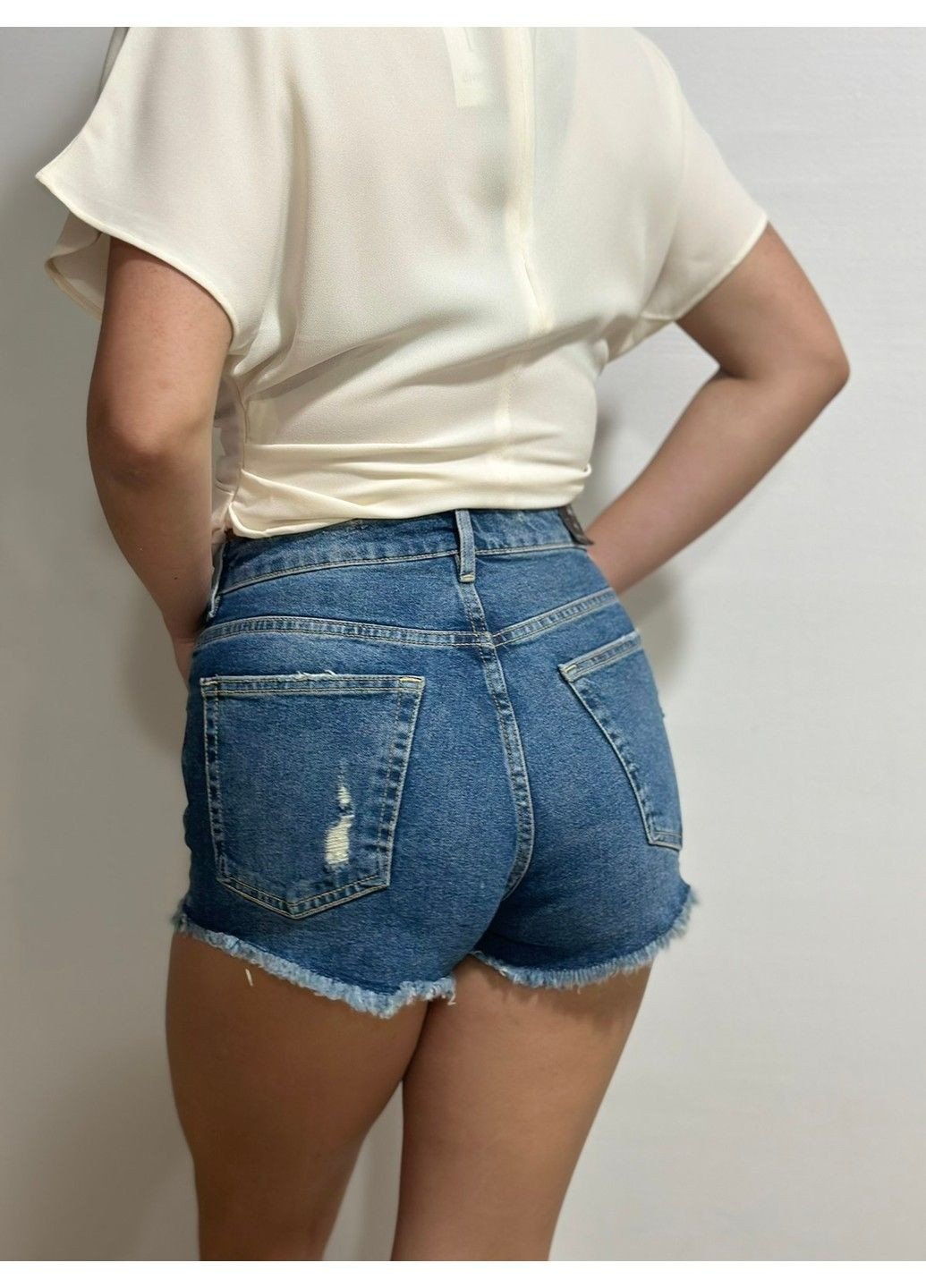 Жіночі джинсові шорти з високою талією Н&М (56963) W32 Сині H&M (291558095)