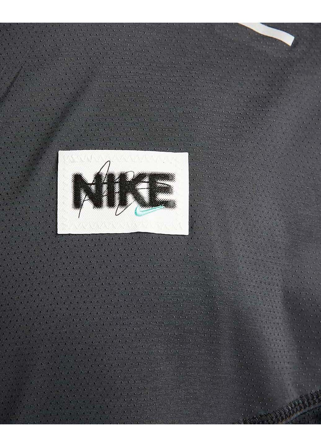 Чорна демісезонна куртка чоловіча Nike