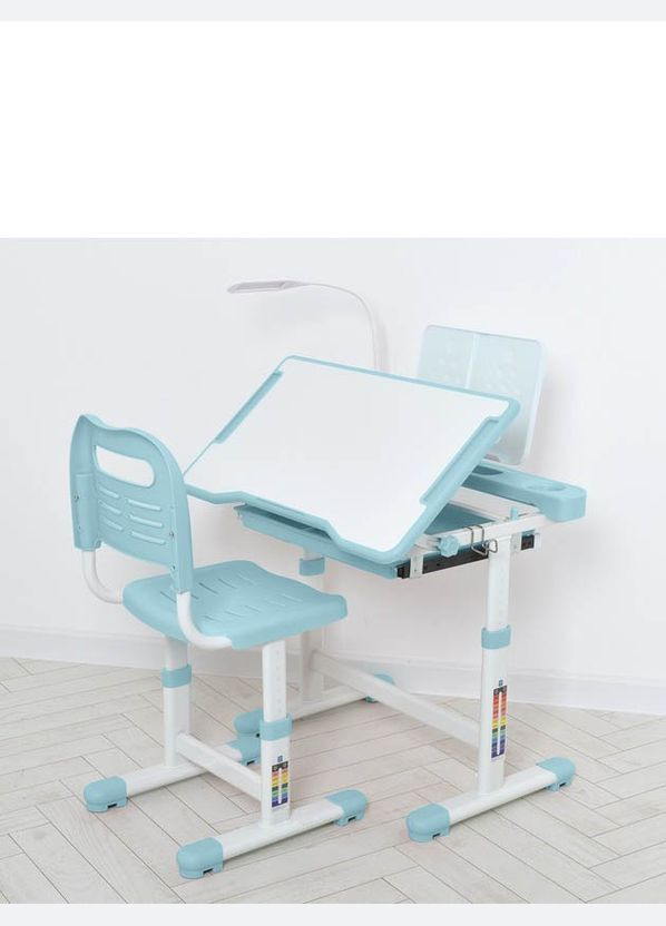 Дитяча парта одномісна зі стільчиком, регульована по висоті, оснащена лампою та зручною підставкою для книг Bambi (303056543)