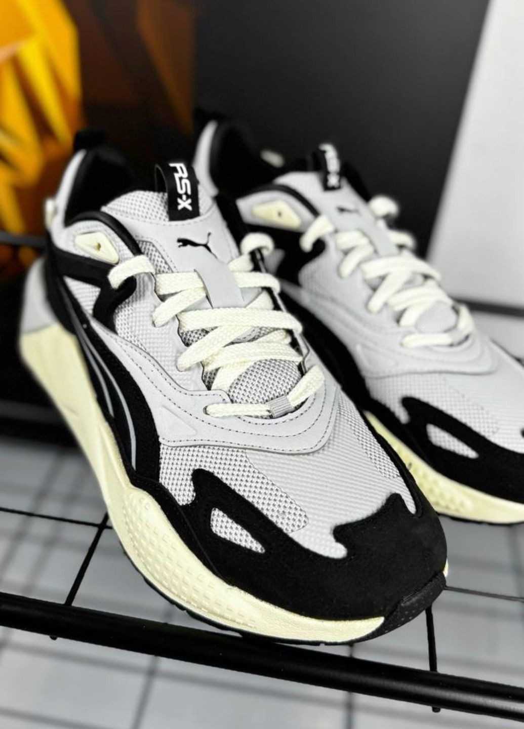 Серые кроссовки Puma RS-X EFEKT