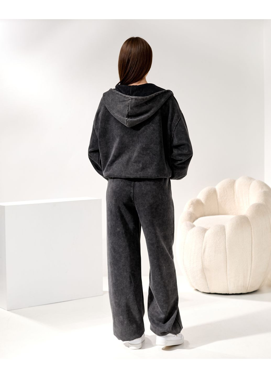 Стильний жіночий спортивний костюм з капюшоном, чорний DH (371401901)