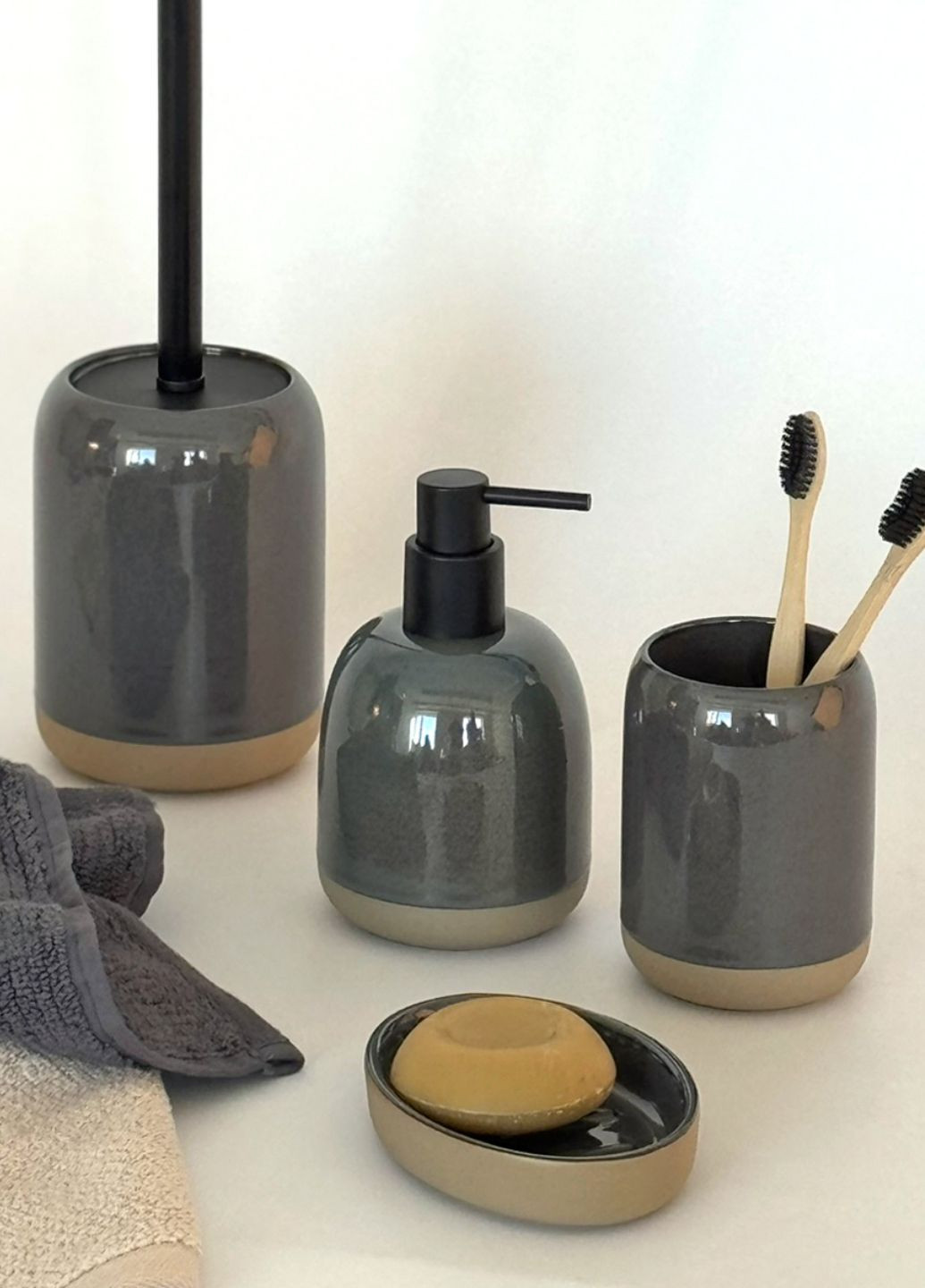 Йоржик для унітазу "Delhi" 10,5х14 см MVM (322523065)