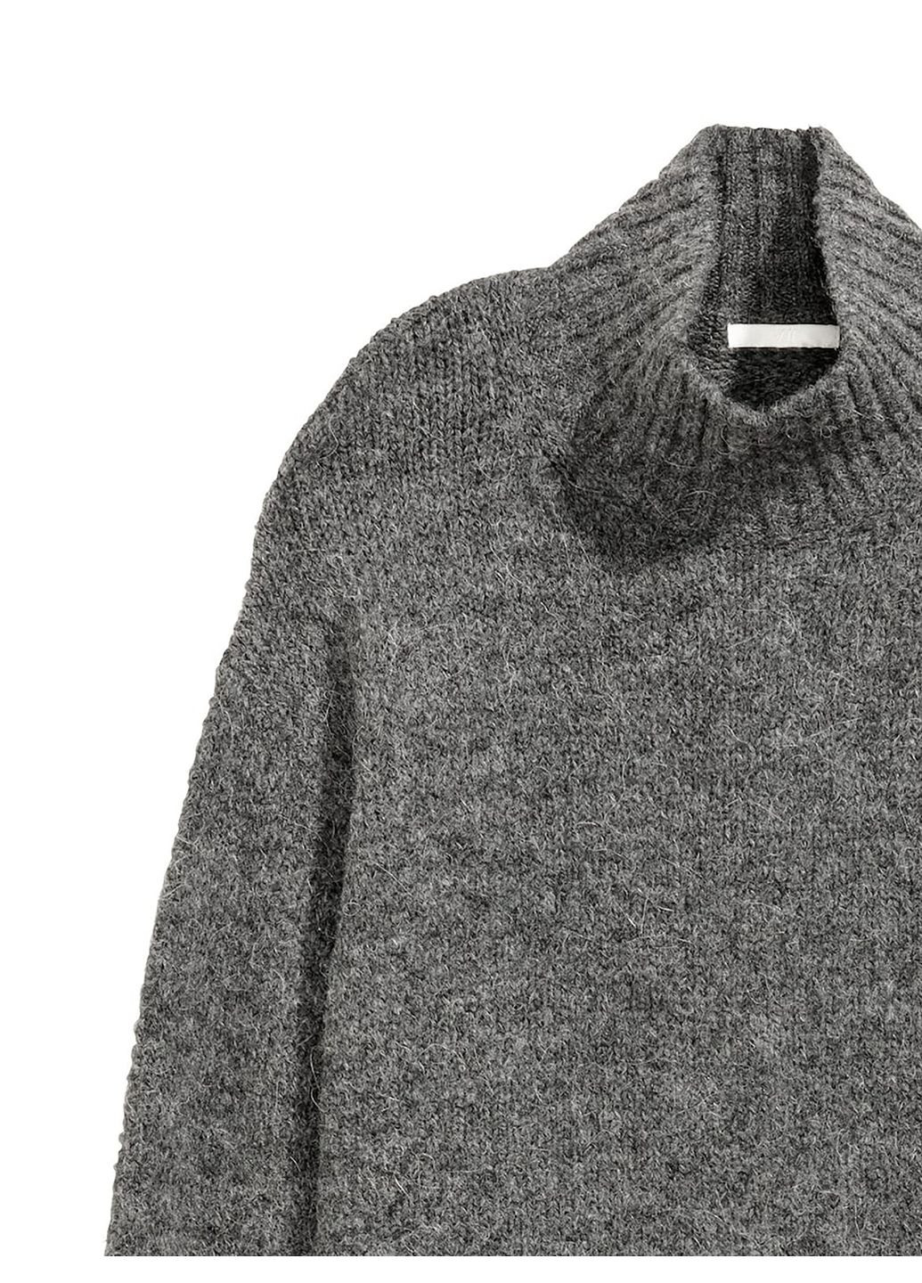 Темно-серый зимний свитер H&M