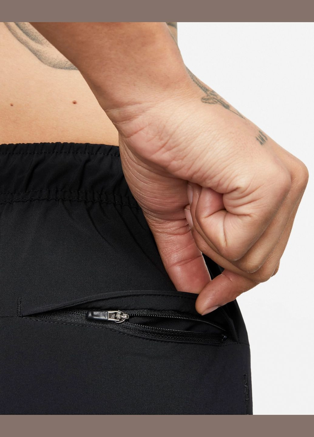 Шорти чоловічі DF Unlimited WVN 9IN UL DV9330-010 чорні Nike (325977626)