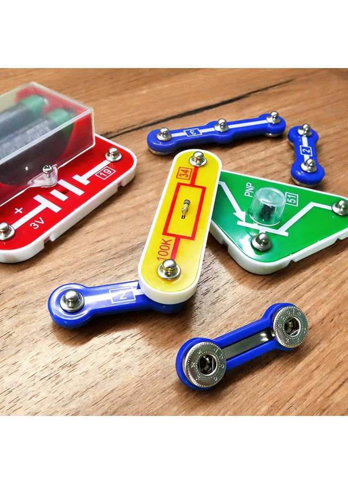 Конструктор электронный "Получай Движение!" D70705 музыка и свет DOKA (363175157)