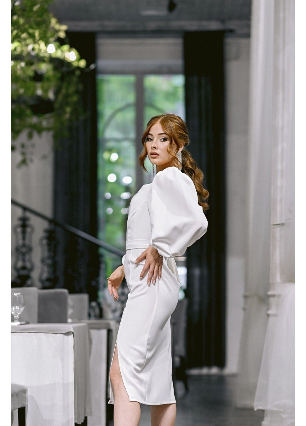 Молочное коктейльное платье открытые плечи 23001 молочное Tanita-Romario