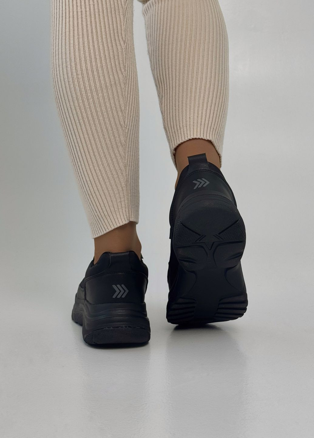 Кросівки жіночі Restime чорні демісезони (314900586)