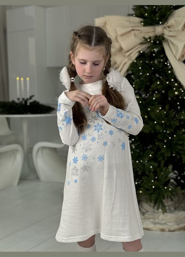 Біла утеплена сукня для дівчинки прямого крою з новорічним принтом hc (h001-6004) No Brand (290112537)