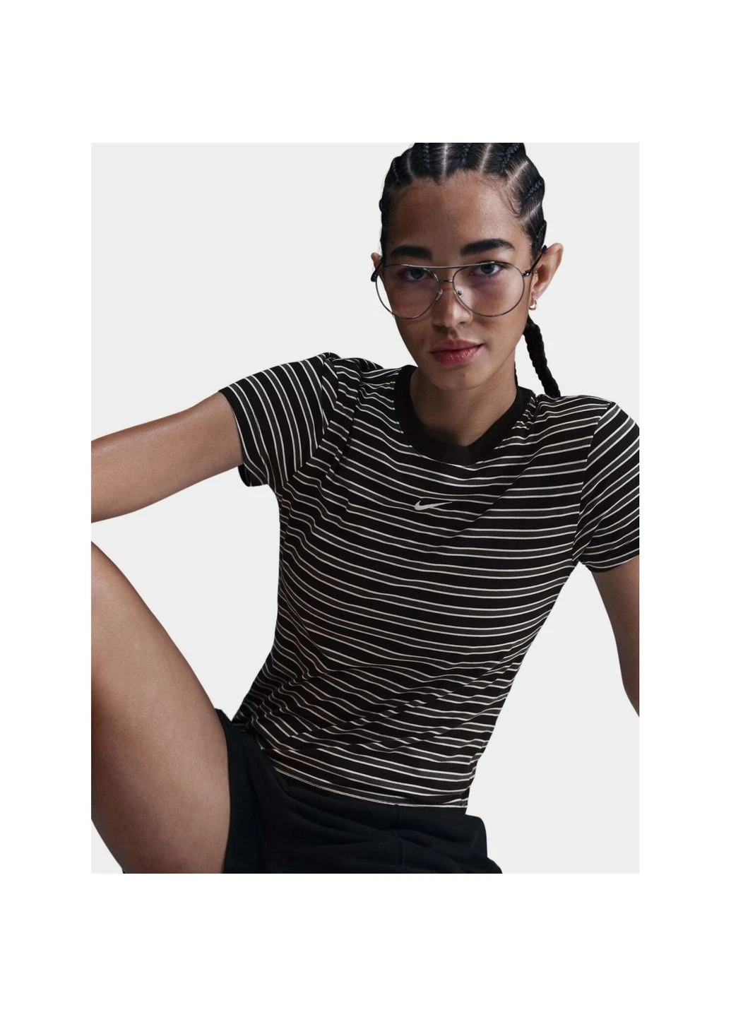 Футболка женская черно-темно-серая HF9524-010 Nike SPORTSWEAR CHILL KNIT SLIM STRIPED - (395428997)