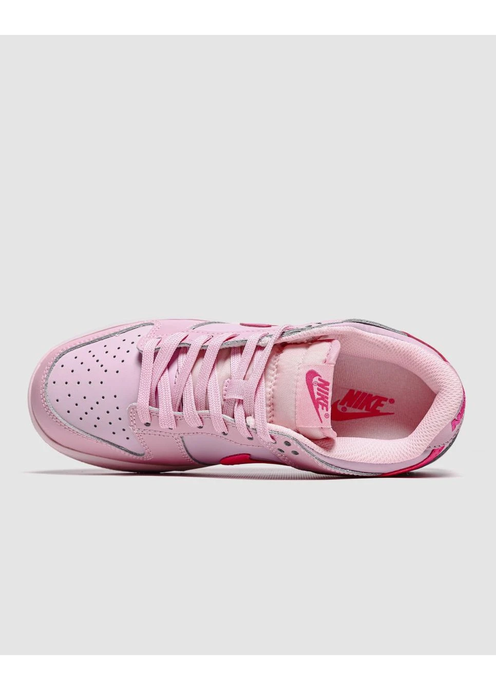 Рожеві літні кросівки nike dunk low gs triple pink найк данк рожеві No Brand