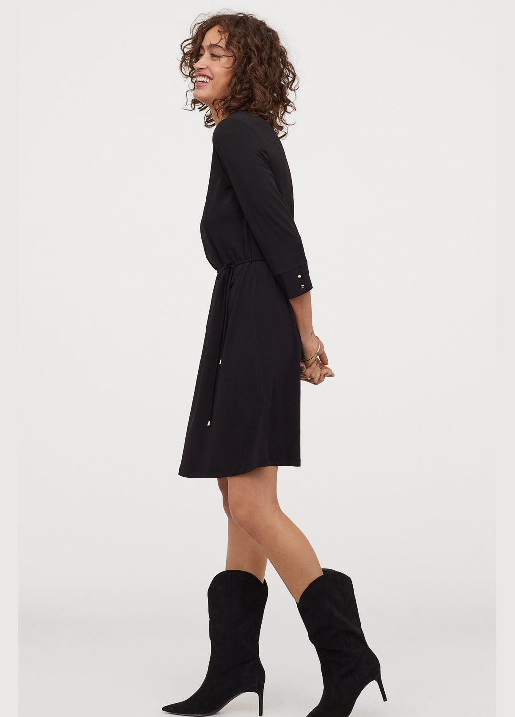 Черное платье H&M однотонное