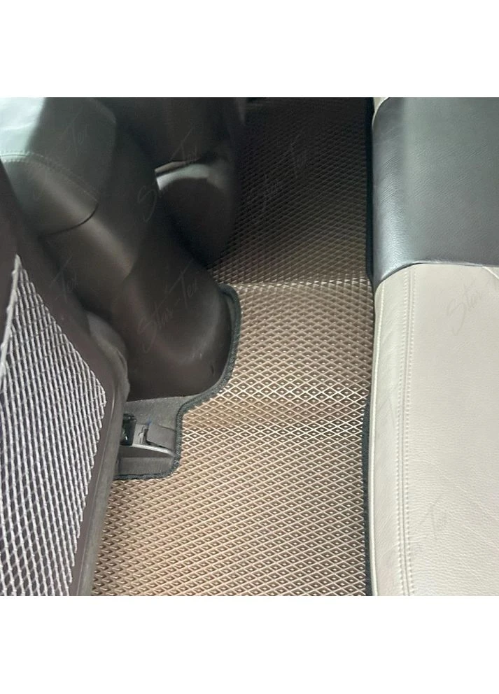 Комплект килимків до салону на Hyundai Tucson II (LM) (2010 - 2015) EU/Korea EVA/Ромб Чорний + Сірий Star-Tex (385121608)