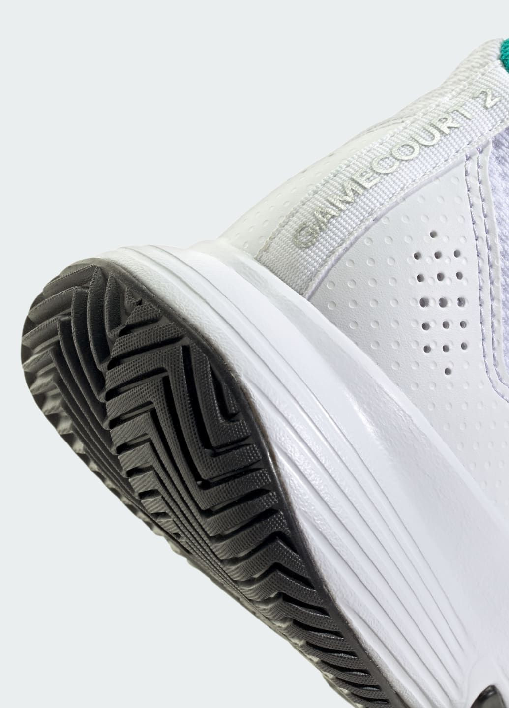 Белые летние кроссовки для тенниса gamecourt 2.0 adidas