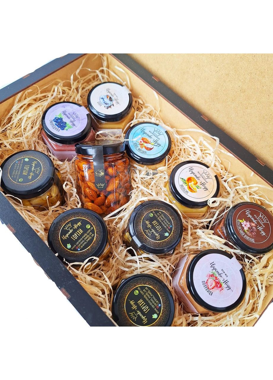 Чемодан большой 11 шт по 240 граммов "Супер кума" Царство Меду (360984375)