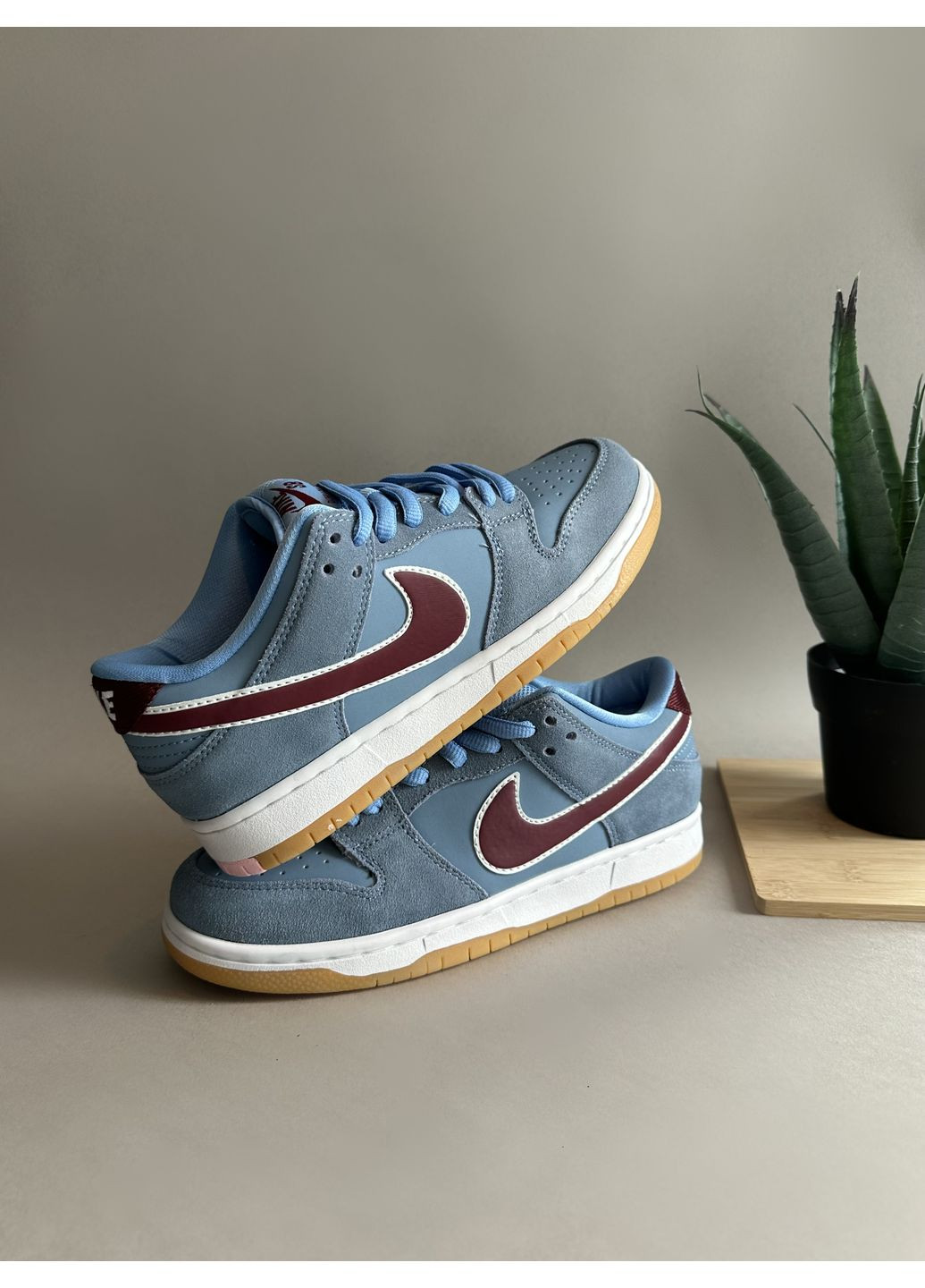 КРОСІВКИ ЖІНОЧІ NIKE SB DUNK LOW PHILLLIES НАЙК СБ ДАНК No Brand комбіновані демісезони (367175930)