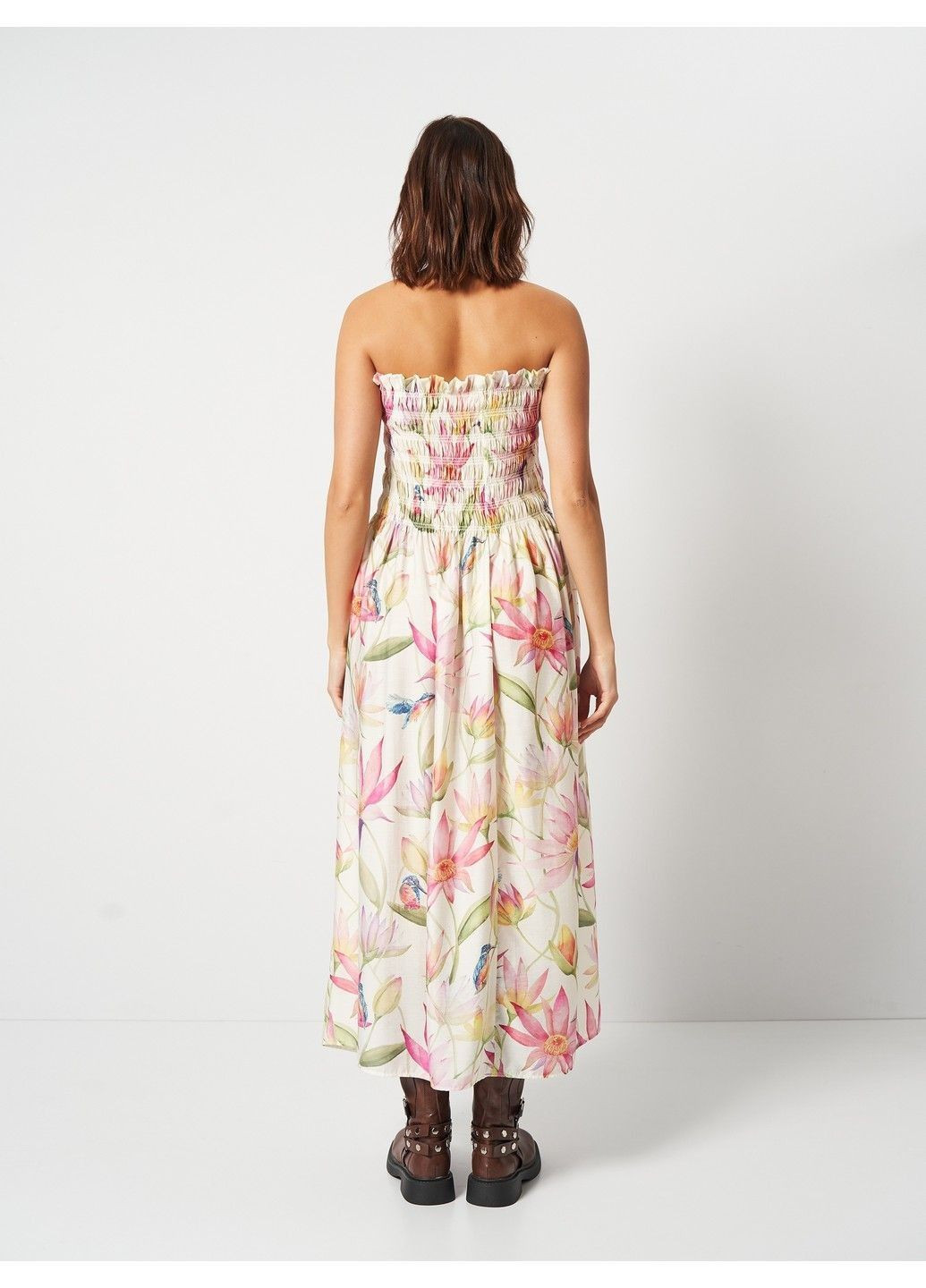 Молочное кэжуал платье H&M с цветочным принтом