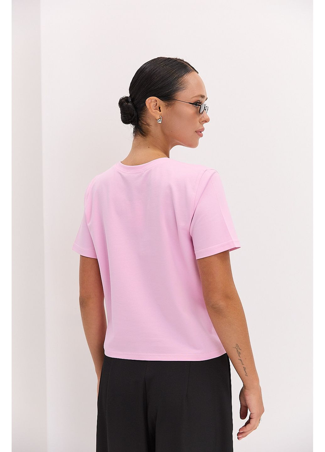 Жіноча базова футболка рожева розмір Arjen - (373682121)